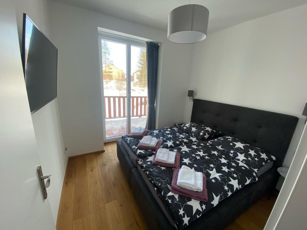 3 Sosny Apartments - Suite 1 塔特兰斯卡斯特拉 外观 照片